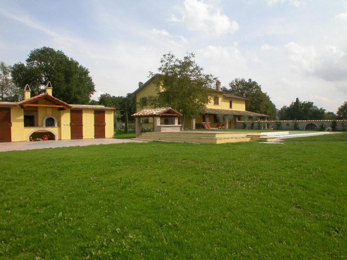 Casavacanze Sant'Eugenia Attigliano Luaran gambar