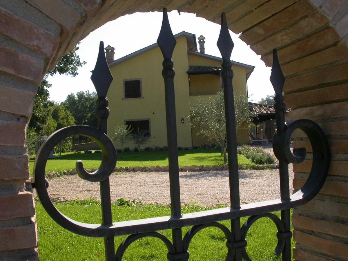 Casavacanze Sant'Eugenia Attigliano Luaran gambar