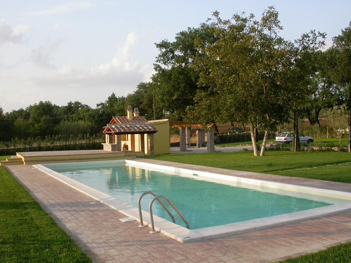 Casavacanze Sant'Eugenia Attigliano Luaran gambar